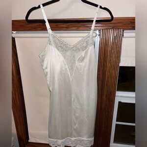 EUC Vintage Ashley Taylor Slip Dress